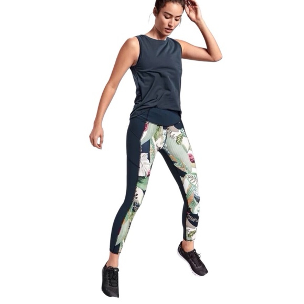 Athleta XS Women's Blue Leaf Print Oasis Contender 7/8‎ Tight Ankle Leggings